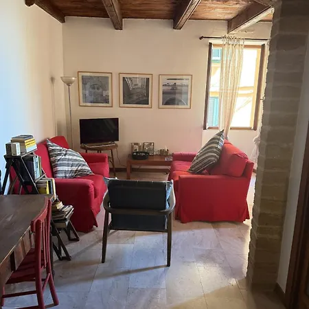 Casa Don Deroma